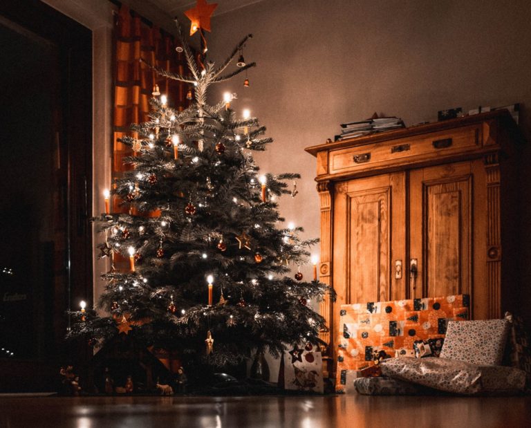 A christmas tree and gifts